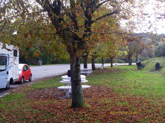 Autumnal French lay-by