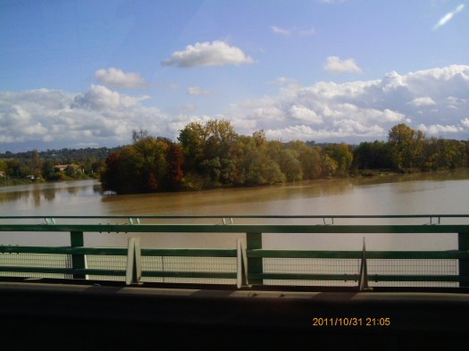 Crossing the Garonne